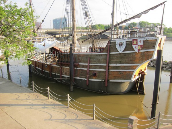 Santa Maria - Culture and History in Downtown Columbus