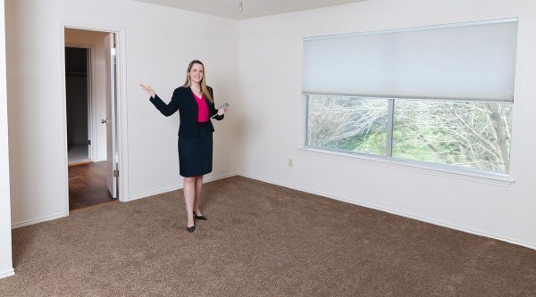 What Does a REALTOR Do When I'm Buying a Home?