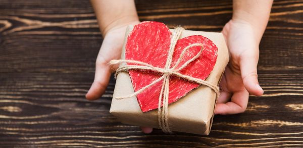 Downsize With a Heart This Holiday Season